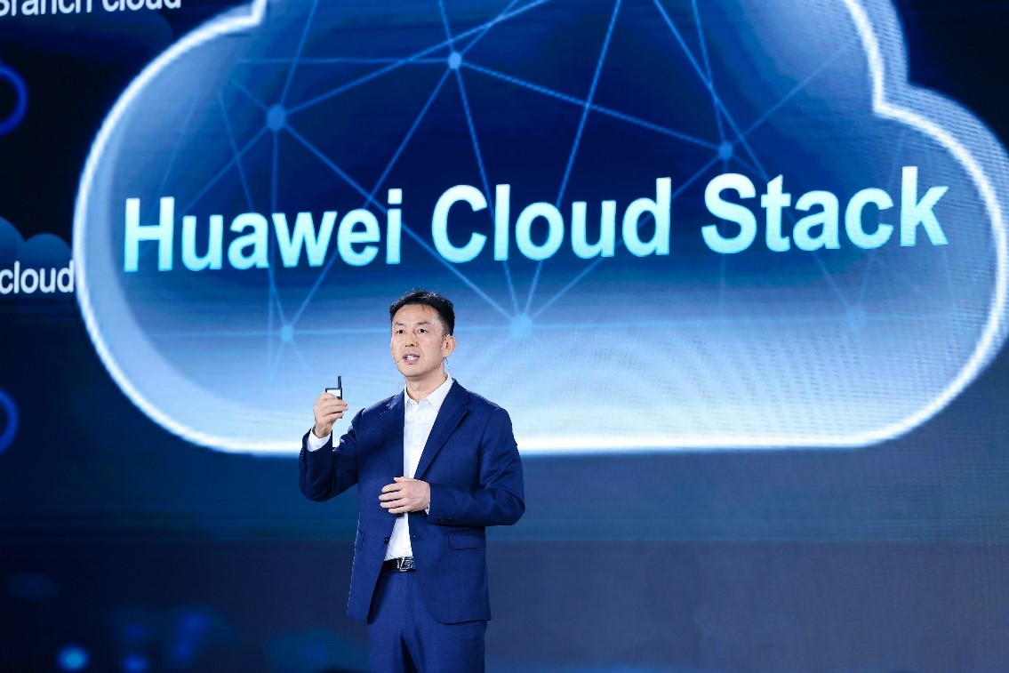 Joy Huang, Vice President of Huawei Cloud Computing and President of Huawei Cloud Computing Strategy & Industry Development Dept